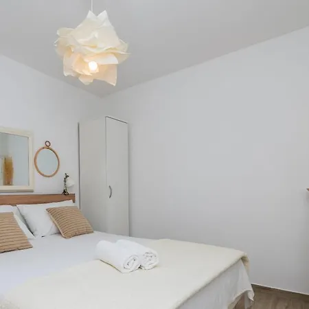 Holiday home Nona