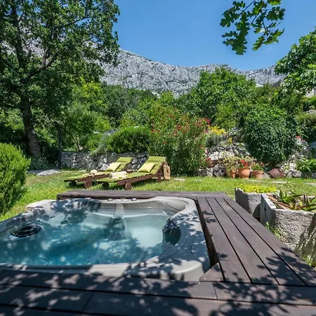 Holiday home Nona Makarska
